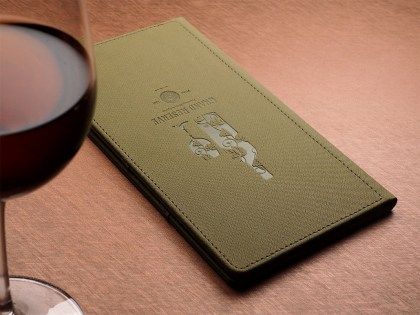 Számlatartó elegáns étterembe